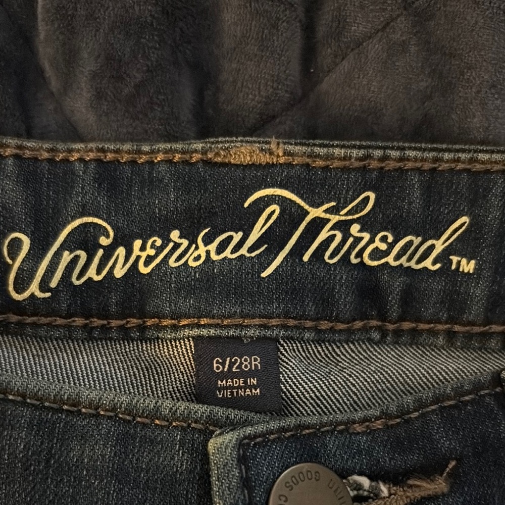 Universal Thread Indigo Denim Jeans Skinny size 6/28R